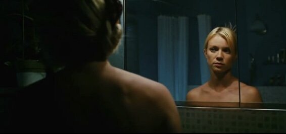 Скоро она сильно зевнёт.