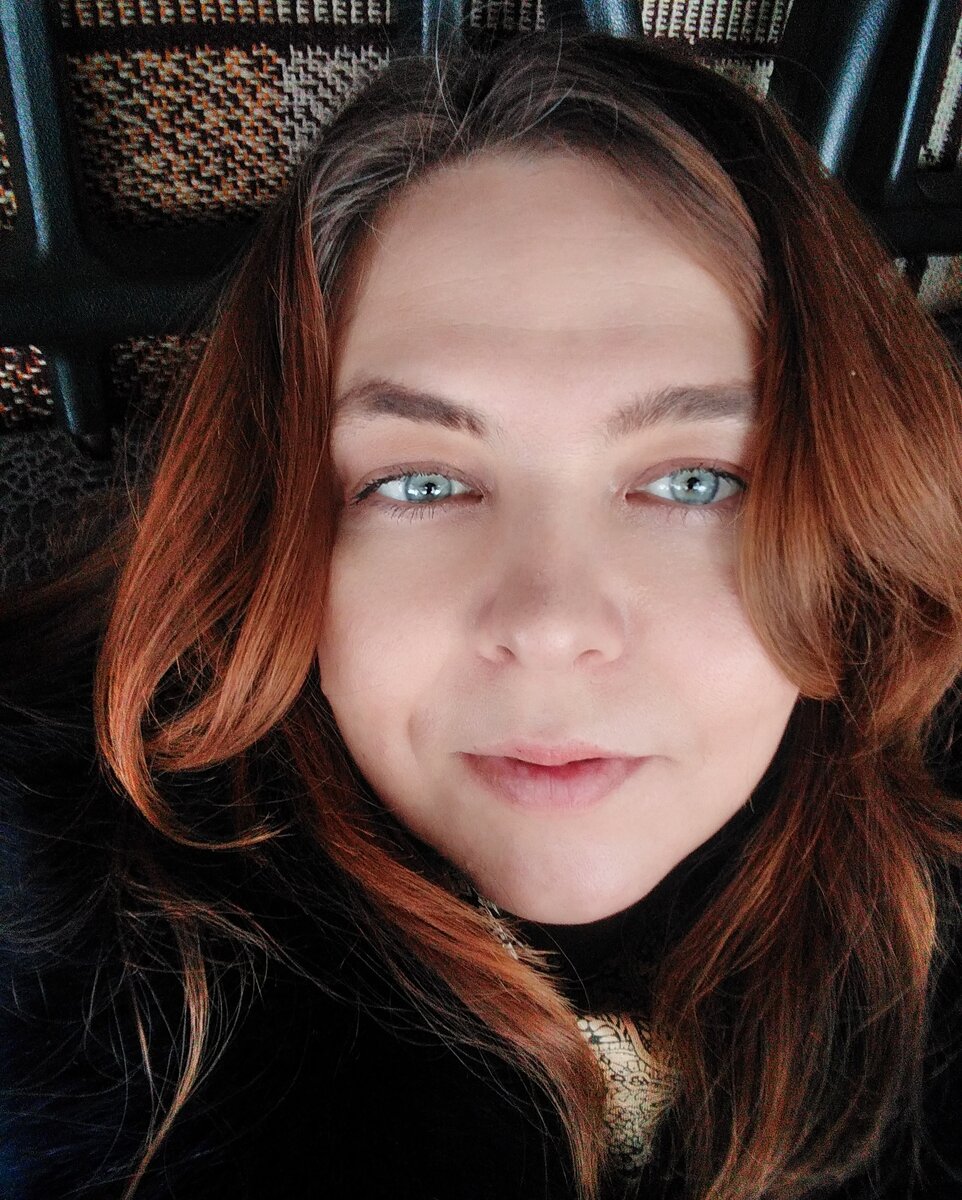 Декабрьская фотка, тут я еще со своими волосами)