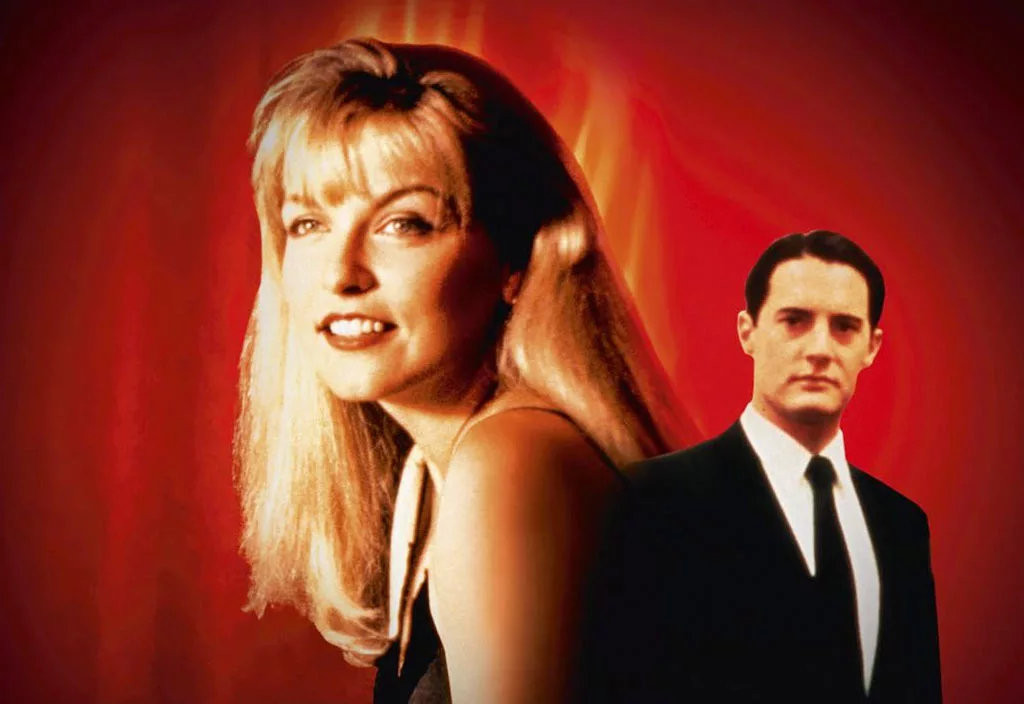 Twin peaks fire. Твин пикс сквозь огонь. Твин пикс Линч. Twin Peaks Fire walk with me. Twin Peaks: Fire walk with me (1992).