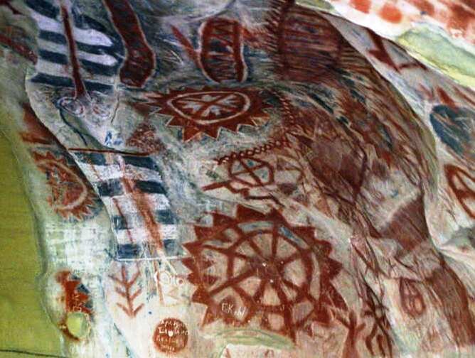 Солнце и крест - звезда (второе солнце в Солнечной системе). Наскальный рисунок. Калифорния. Пещера Чумаш.