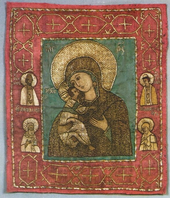 Вышивка из мастерской Анастасии, первой жены Ивана  IV, фото из интернета