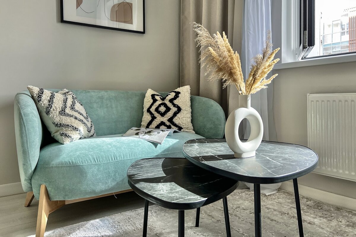 Проект агентства хоумстейджинга и редизайна VOZDUH