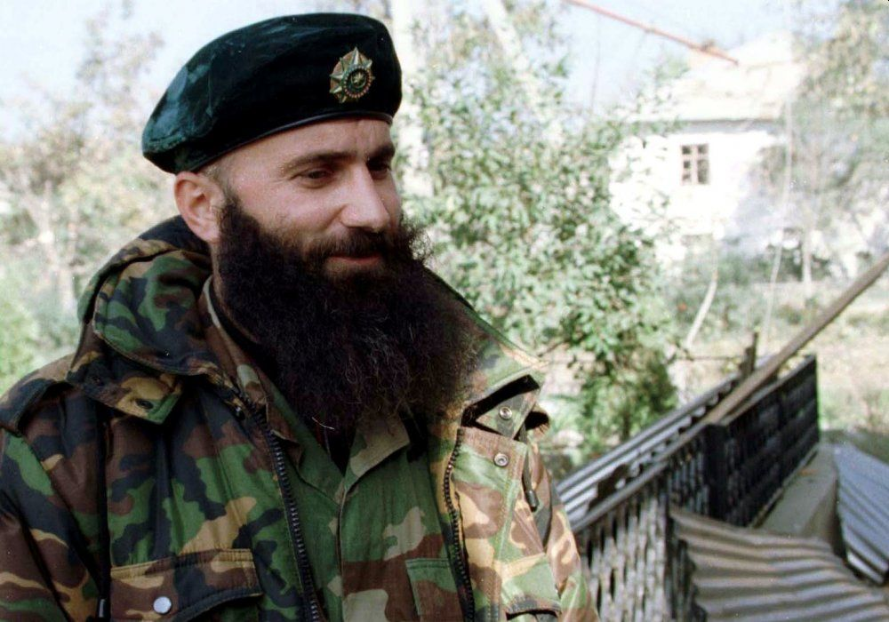 Чеченские б. Чри 1996. Гелаевский спецназ борз. Чеченские боевики в грозном 1994. Гелаев хамзат спецназ.