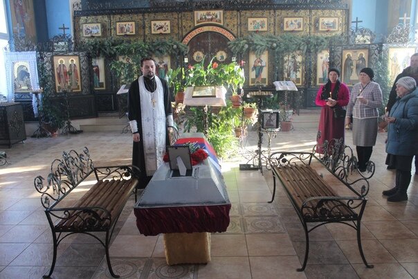    В Медногорске простились с Олегом Осиповым и Фанисом Юламановым, погибшими в СВО на Украине Марина Шарт