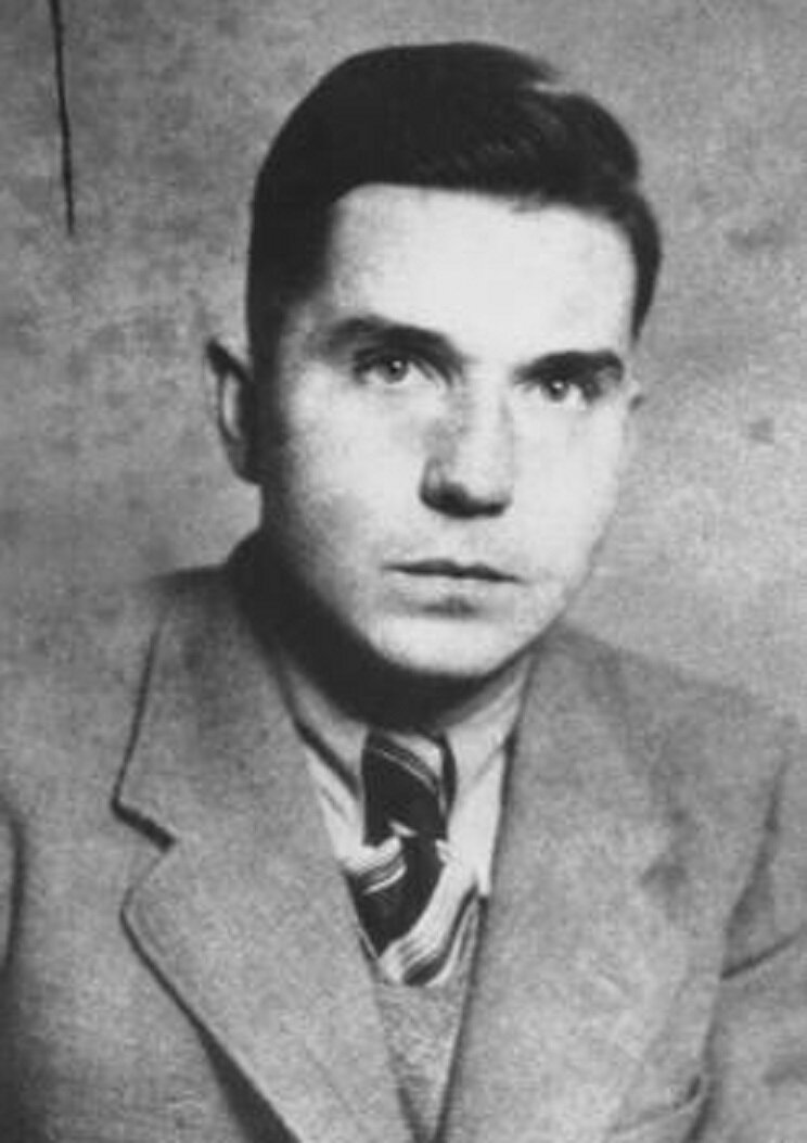 Хайнц Брюхер. Источник фото: https://wiki2.org/ru/Брюхер,_Хайнц