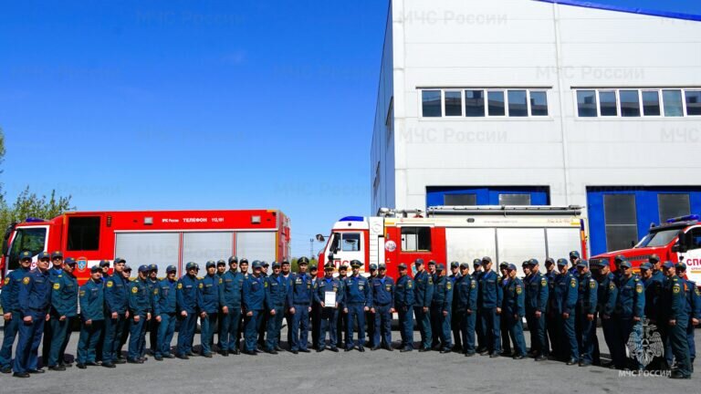    Оренбургские бойцы, тушившие пожары в Тюменской области, возвращаются домой Марина Шарт