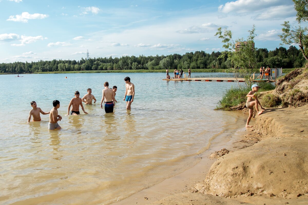 Купаться в кратерных Озерах