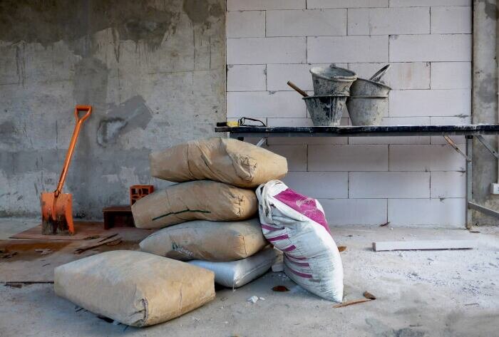 Купить качественный цемент или готовый к применению клей 25 лет назад было непросто / Фото: rai-enterprise.ueniweb.com