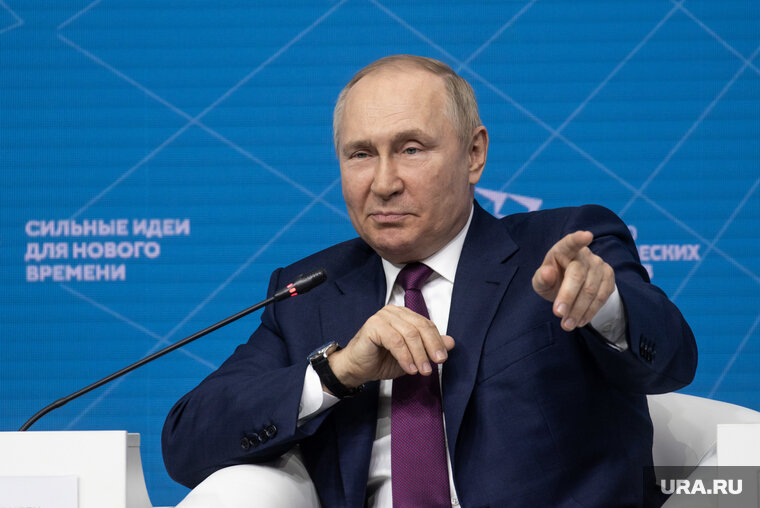    Путин дал поручение провести демобилизацию студентов из Донбасса