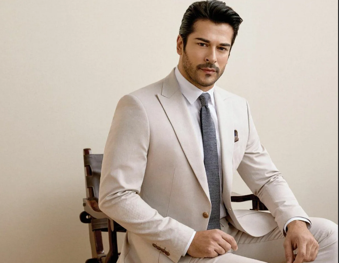 Бурак Озчивит