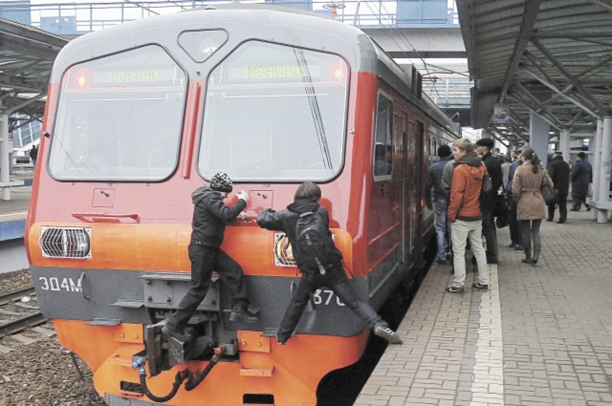    В Тверской области на железной дороге с вагонов сняли за год 67 зацеперов