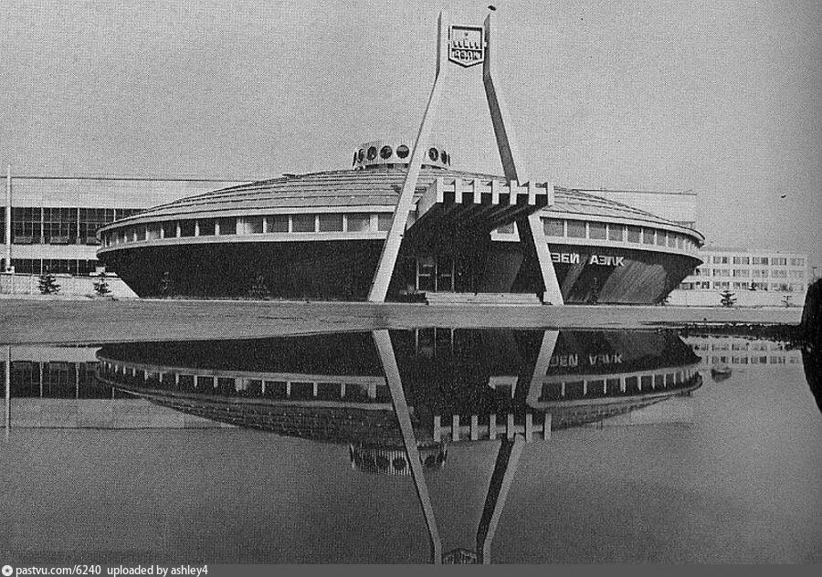 Здание музея АЗЛК, 1980. С сайта www.pastvu.com.