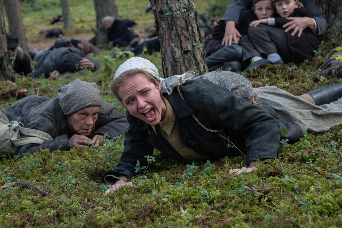    Никаких праведников: в Новозыбкове на 23 февраля после скандала с «Чебурашкой» устроили «Много шума из ничего» avchernov