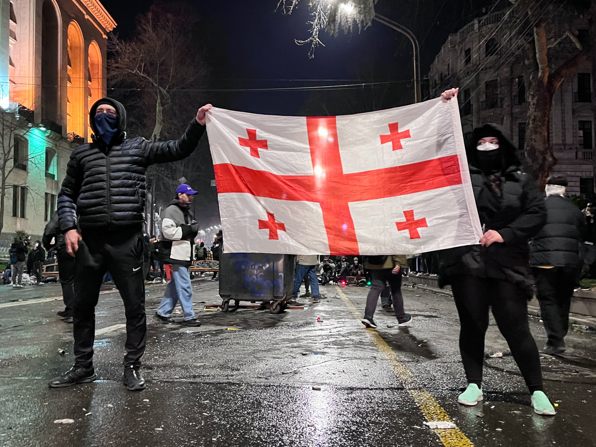 Грузия вышла из группы. Протесты в Грузии. Митинги в Европе. Жители Грузии. Протесты в Тбилиси.