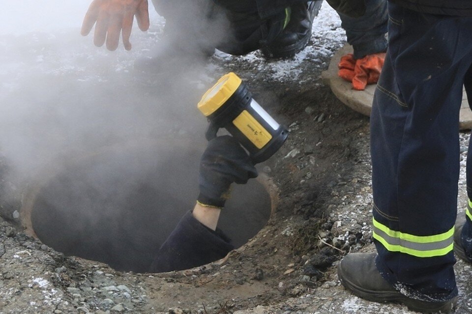     В 2022 году рабочие починили участки в районе улиц Источной, Ивана Черных, Кузовлевского тракта и других объектах. Олег УКЛАДОВ