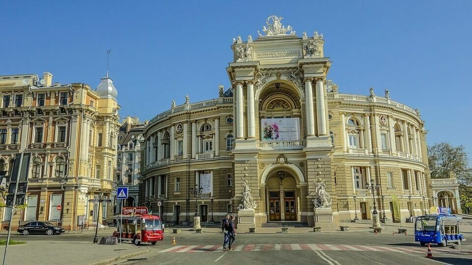     Власти Хмельницкого сообщили о взрывах.