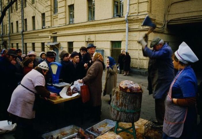 Очереди были обычным явлением