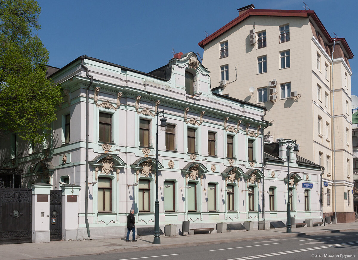 Москва, улица Остоженка, чётная сторона. Фото было/стало 1900-2023 годов |  Михаил Грушин - прогулки по Москве | Дзен