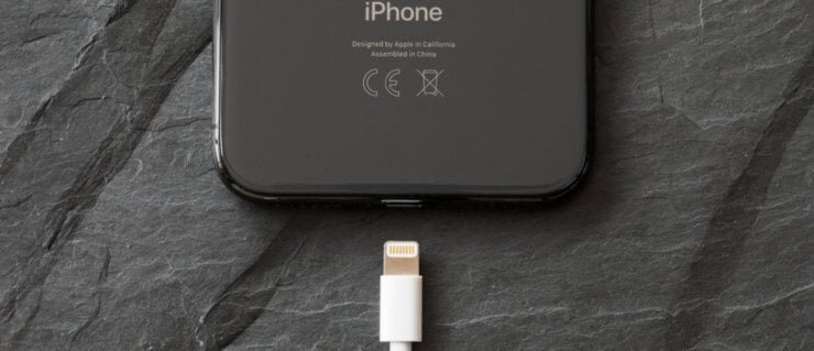    Далеко не все Айфоны поддерживают быструю зарядку