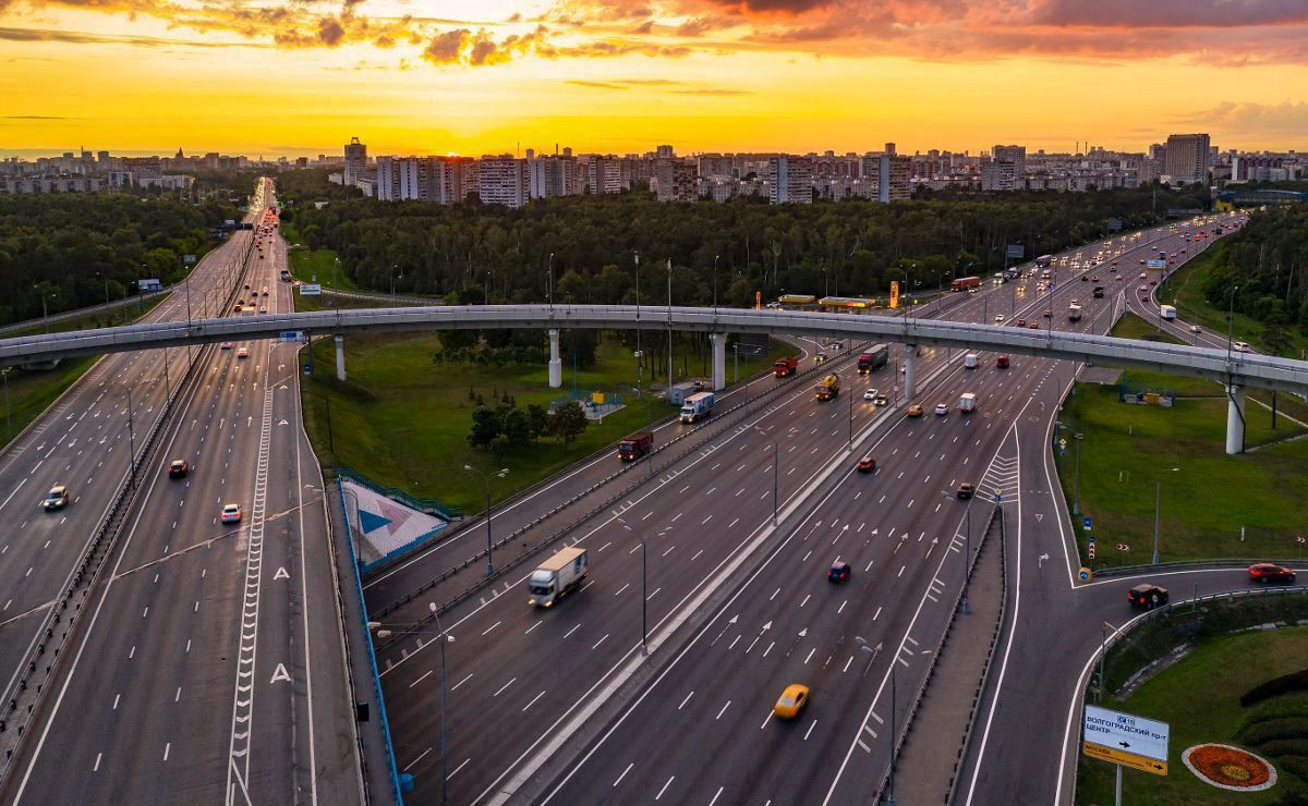 Highway Волгоградский проспект. Дороги Москвы. Дороги в городе. Дорога в городе.