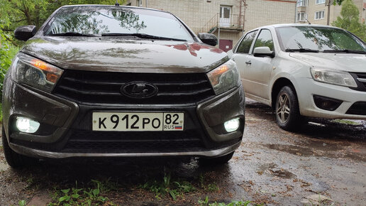 Замена нижней накладки переднего бампера на Toyota RAV4 2,5 Тойота РАВ 4 2018 года