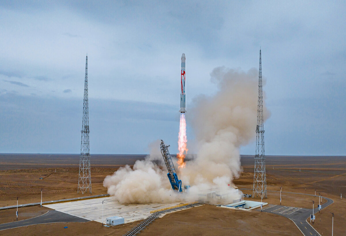 Пуск РН "Чжуцюэ-2" 12 июля 2023 года, фото из открытых источников  