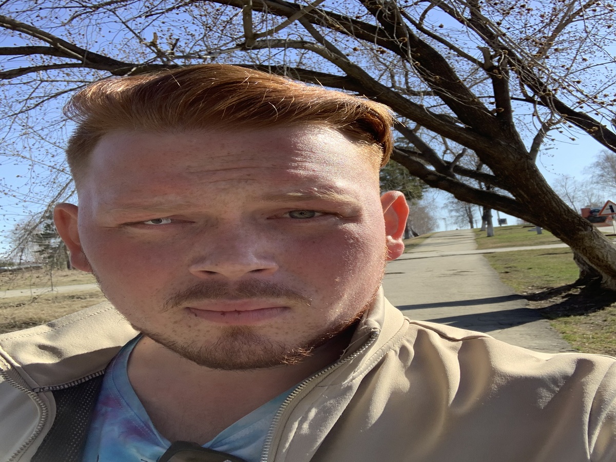 Фото так, просто, чтобы было))) Нравится оно мне🙃🙃🙃