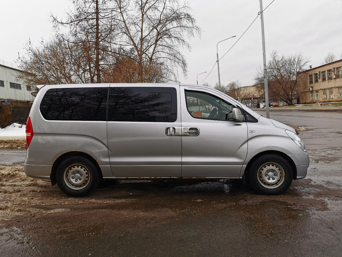 Корейский лайнер. Hyundai GRAND STAREX H1. Покраска в ТИТАН | Rubber Paint  | Дзен