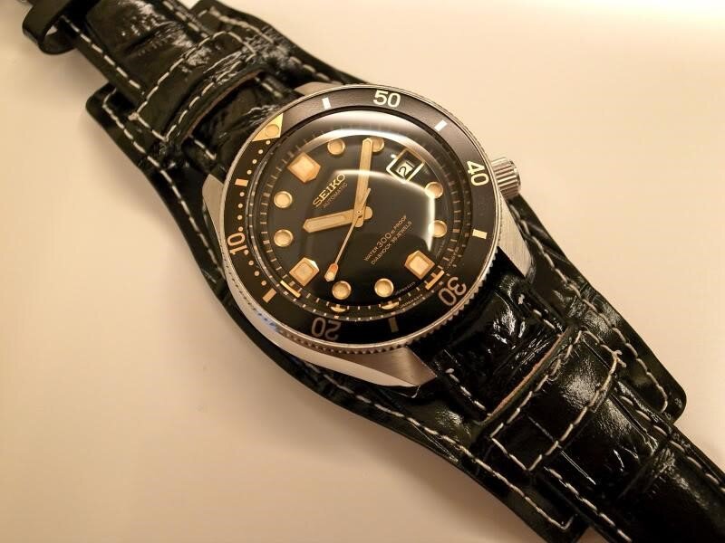Модель Seiko 6215 1967-1969 годов.