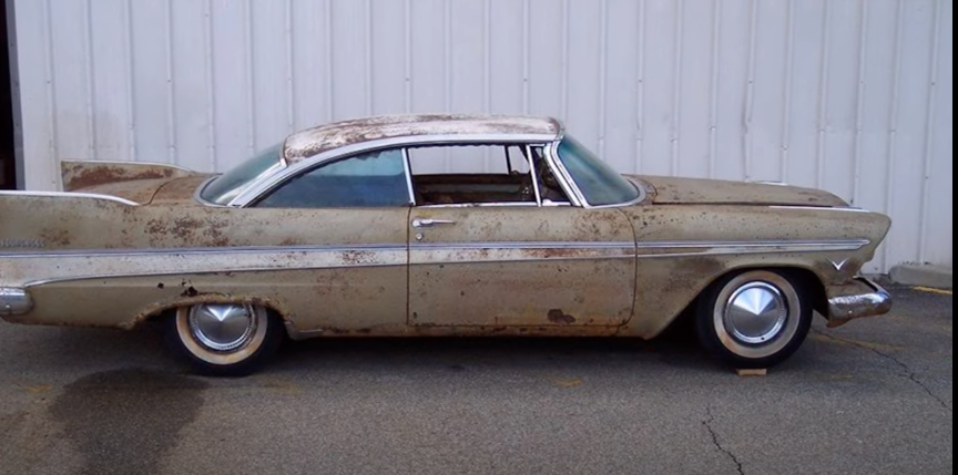 Капсула времени: В США законсервировали новый автомобиль на 50 лет, фото того, что с ним стало после вскрытия капсулы