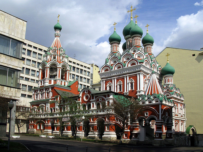 Церковь Святой Живоначальной Троицы в Никитниках. Москва