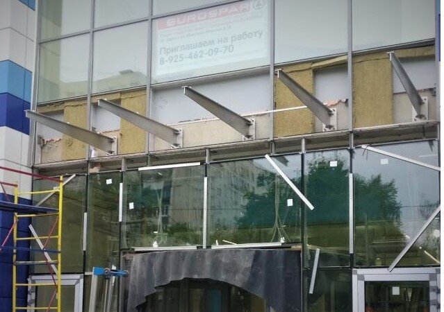 Консоли с закладными деталями