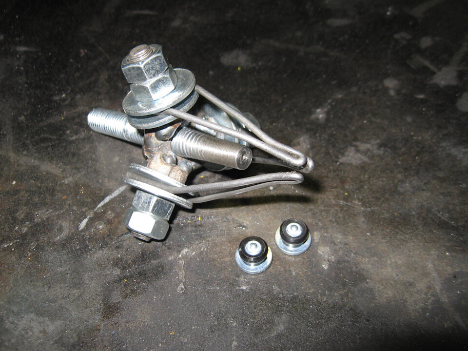 Источники: https://www.drive2.ru/l/512722888948712133  и https://www.drive2.ru/l/476149833673998784