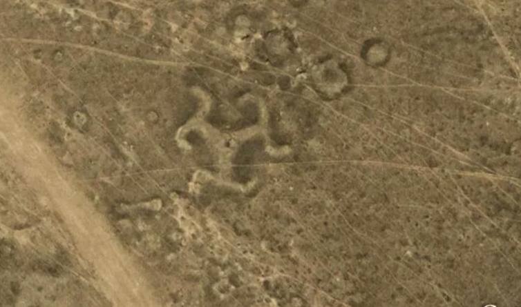 (Авторское право на изображение DigitalGlobe, любезно предоставлено Google Earth)