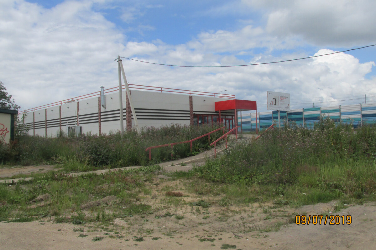 Так пустовало здание несколько лет