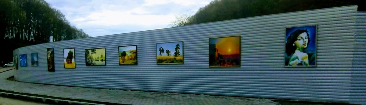 Своеобразная история искусства на стройке