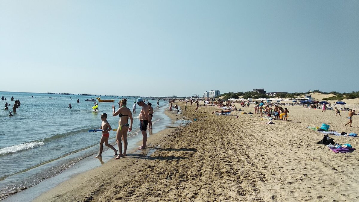 Пляж в Анапе. Фото автора.