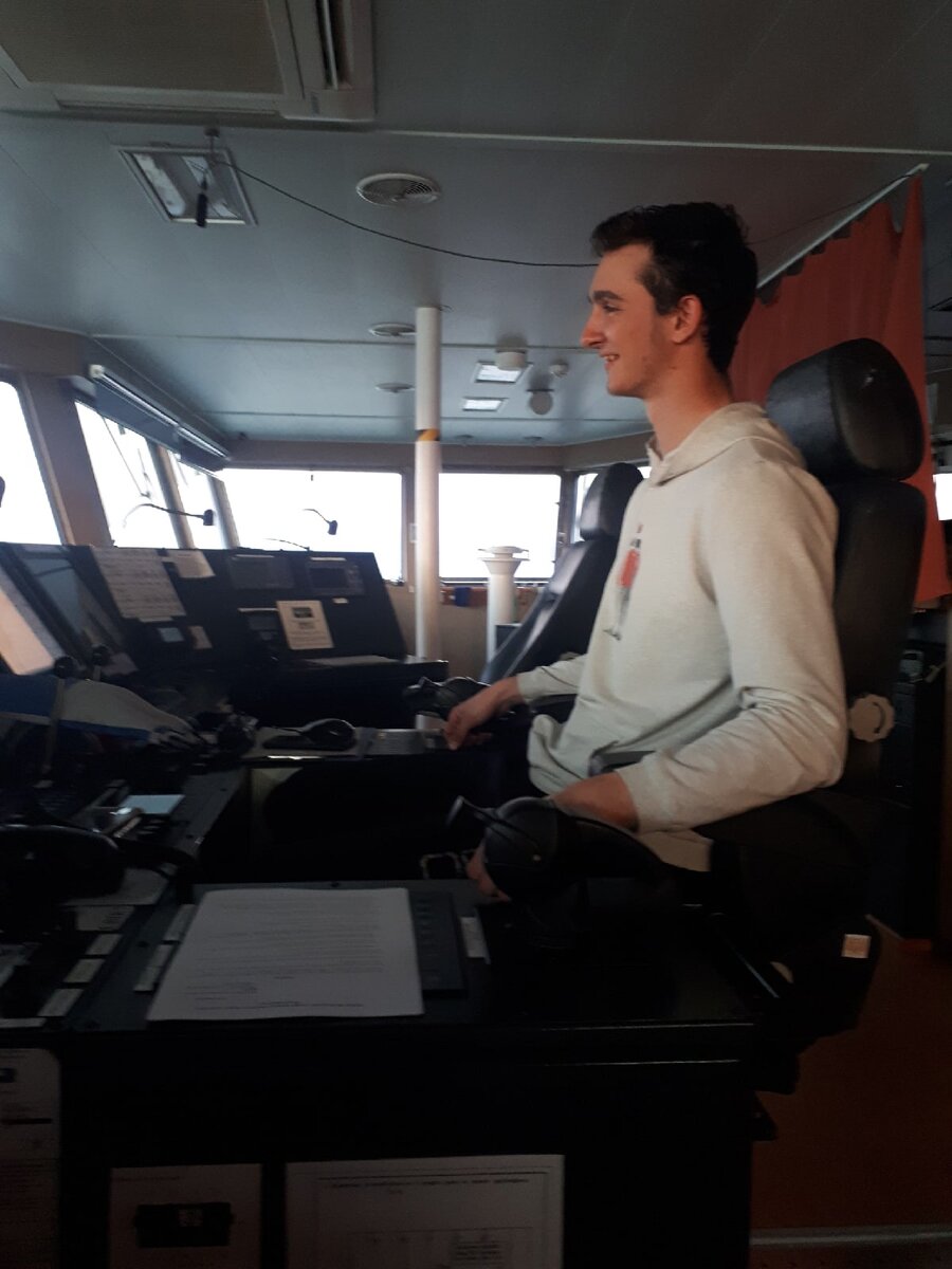 Танкер-химовоз "Лоялти". На руле Алексей Голованов, Самарский филиал ВГУВТ. Май 2021г