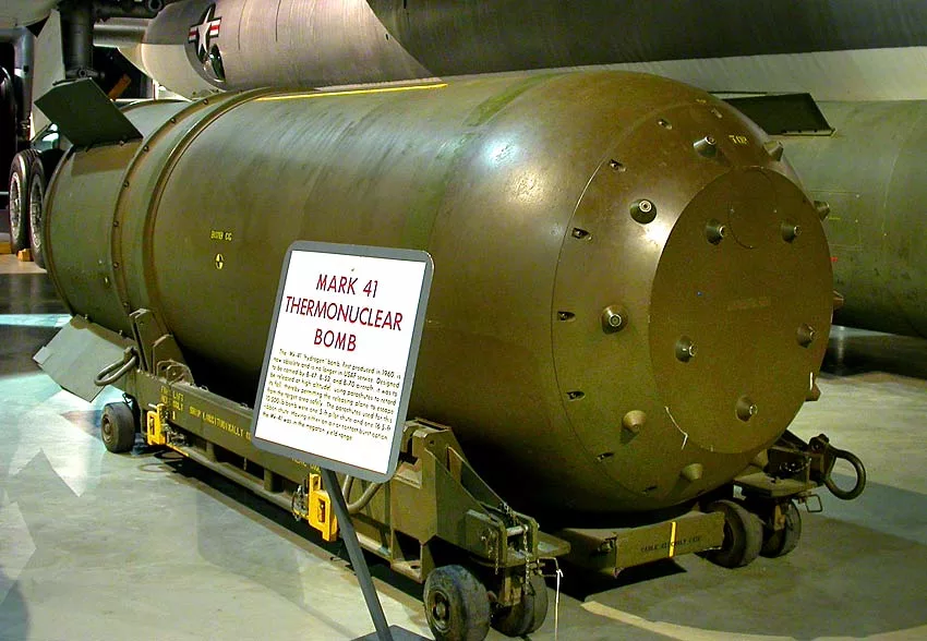 Nuclear b. B41 ядерная бомба. Бомба б 41. MK-41/B-41. MK 41 бомба