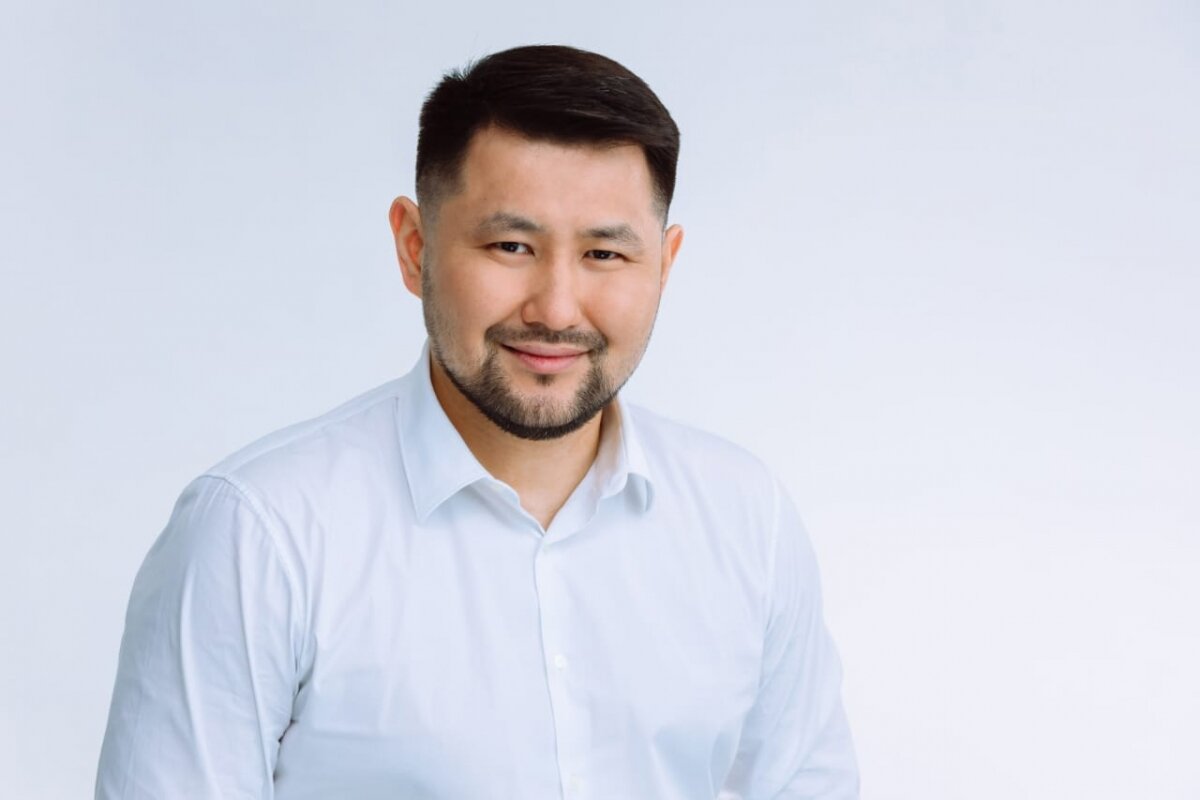 yakutskcity.ru Глава Якутска Евгений Григорьев нервно реагирует на критику 