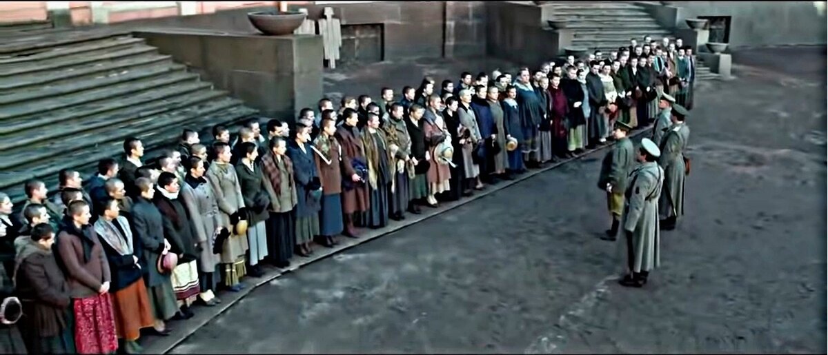 Кадр из фильма "Батальонъ"