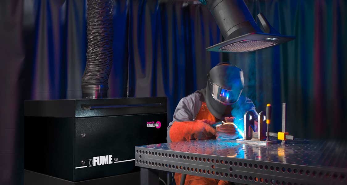 мобильное устройство для удаления дыма xFUME VAC FLEX.