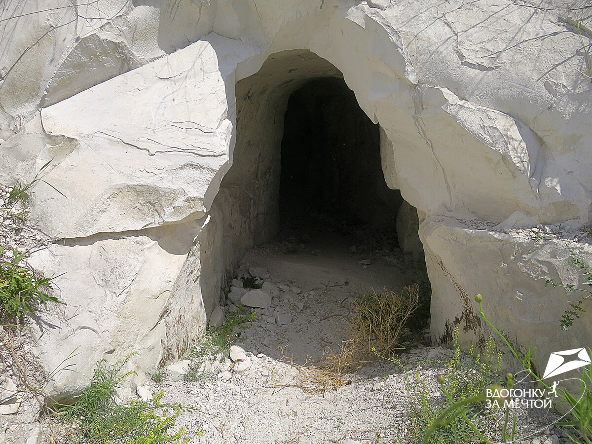 Вход / листаем фото