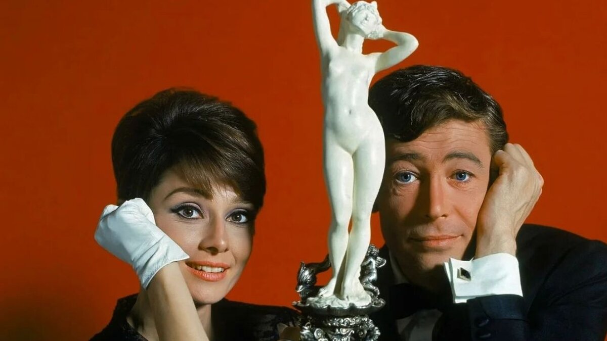 Одри Хепберн и Питер ОТул в к/ф "Как украсть миллион" фото https://avto.goodfon.ru/wallpaper/how-to-steal-a-million-kak.html