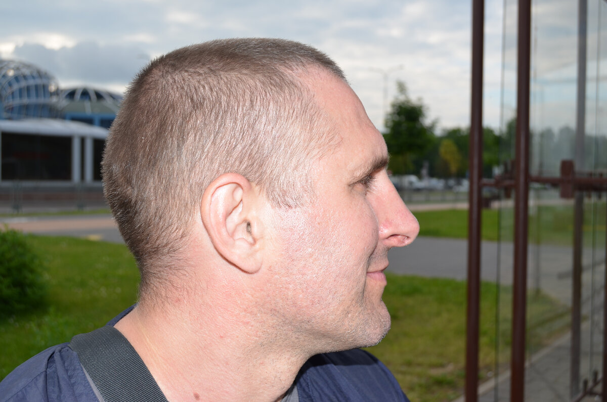 Автор в настоящее время