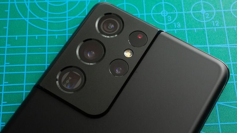 Galaxy S21 Ultra 5G - самый топовый смартфон от Samsung