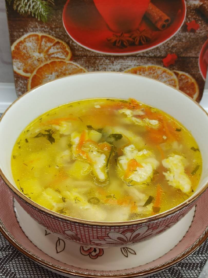 Мясной суп с клецками