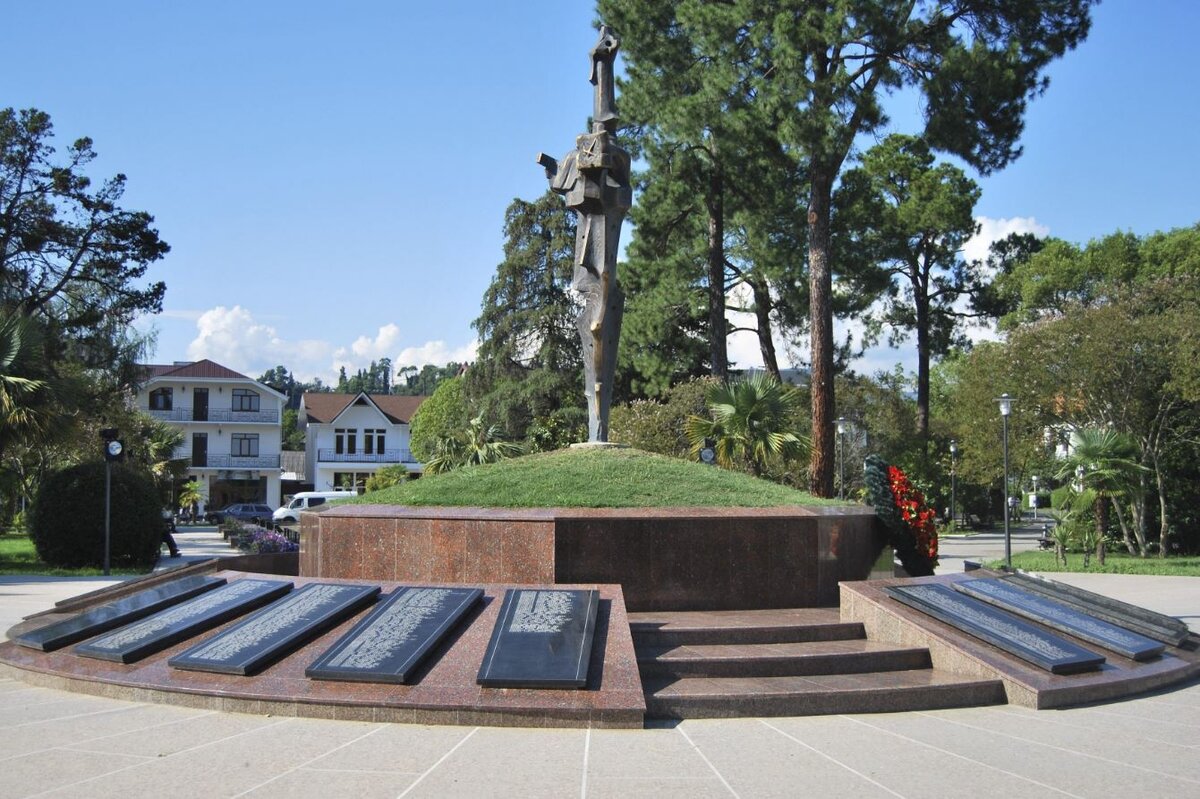 Памятники абхазии фото с описанием