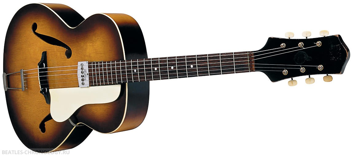 Гитара «Зенит модель 17» (Zenith Model 17).В Великобритании гитары «Зенит» продавала фирма «Буси и Хоукс» (Boosey & Hawkes), являвшаяся ведущим британским производителем и оптовым продавцом музыкальных инструментов. Эти гитары производились в Германии и Чехословакии. Модель 17 была изготовлена в Германии компанией «Фрамус» (Framus)