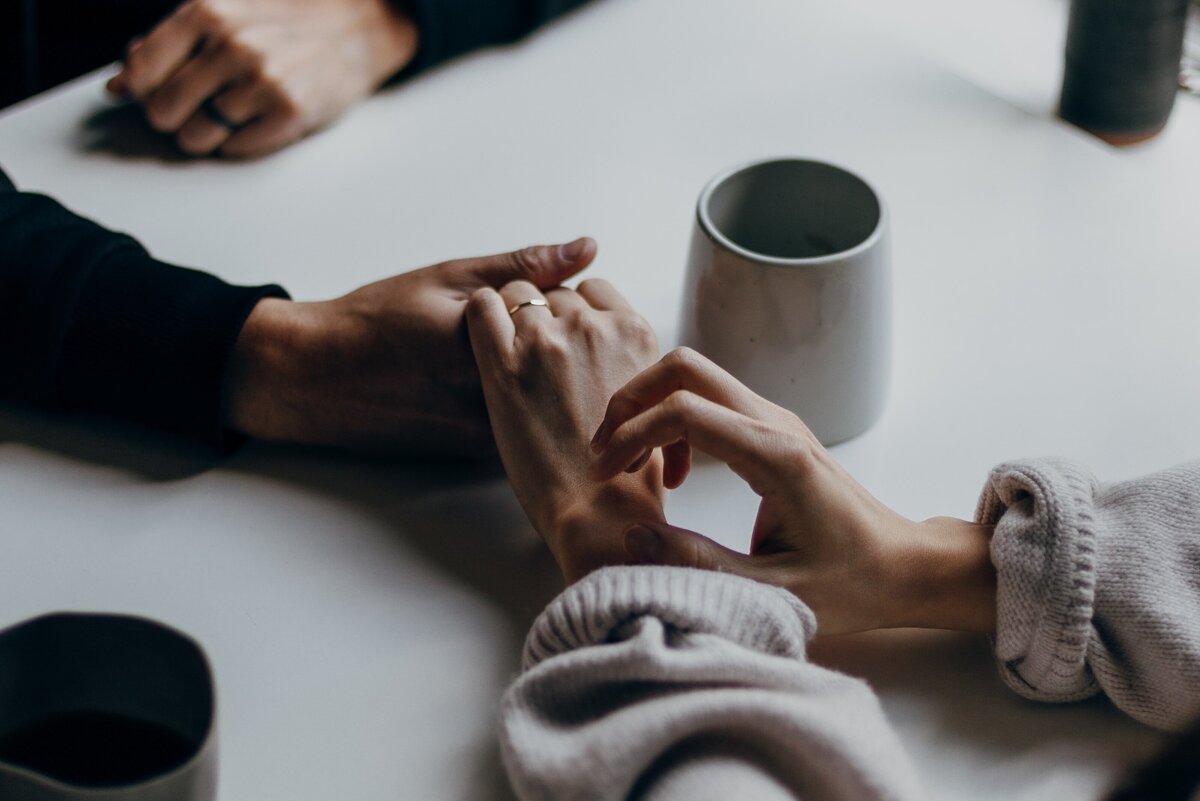     Как реагировать на манипуляции в споре: 2 эффективных метода против демонстративного молчания